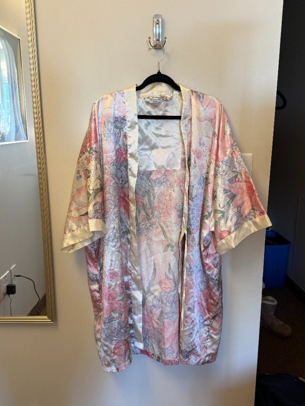 Satiny pink and purple robe